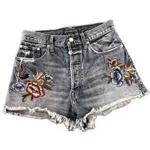 Abercrombie & Fitch boho distressed high rise embroidered floral jean shorts 26